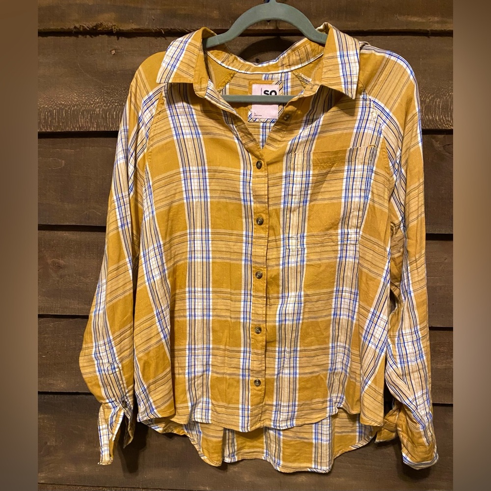 SO Women’s Yellow Plaid Button-Up Shirt